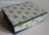 Geschenkpapier Pfauenauge-Blte auf Creme